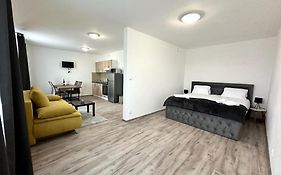 Sky Apartments 508